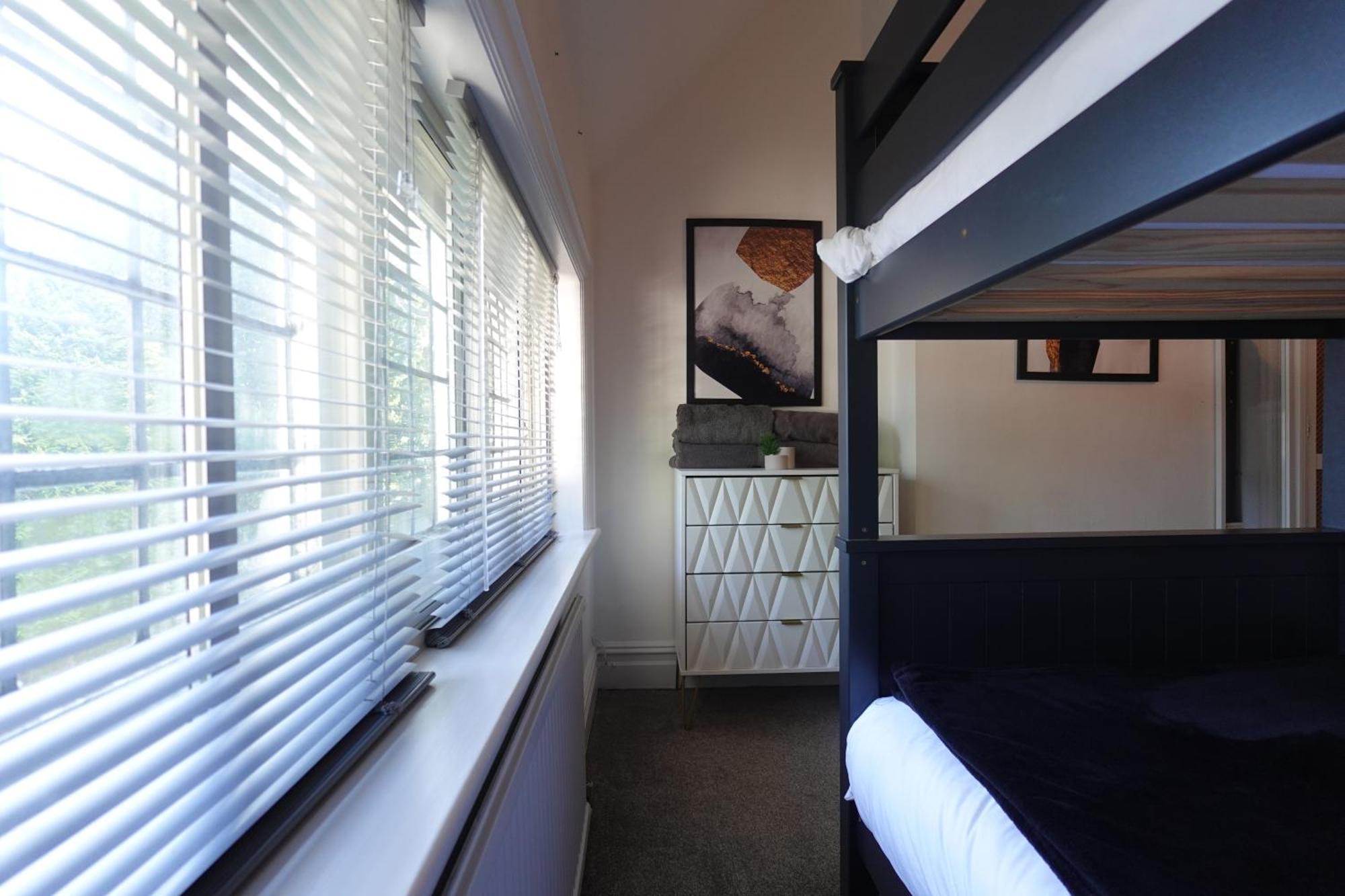 Apartment In Canford Cliffs Close To Sandbanks Beach 浦耳 外观 照片
